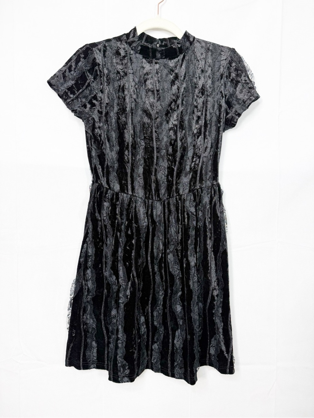 Disturbia Crushed Velvet Lace Mock Neck Mini Babydoll Dress Black Goth Grunge